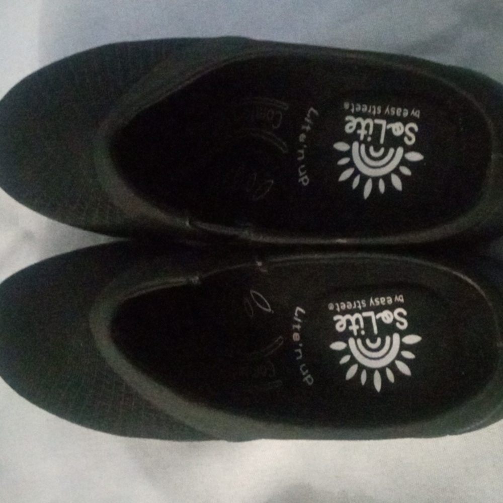 Easy Street So Light Slip In Comfort Shoes /Mules Sz.11
